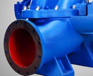 　　中開泵，一種采購單上面常見的一種泵類產品，或者說我們在一些投標項目上面也能看到它的身影。那么到底什么樣的水泵我們稱其為中開泵呢?其實中開泵的型號也就那么幾種!  　　首先，中開泵就是我們常說的單級雙吸式離心泵，即：雙吸離心泵。此類水泵只能輸送清水，不能含有雜質，他最大的特點便是流量很大，因此我們又稱其為大流量離心泵。(這里的大流量是指上千方每小時的出水量)  　　中開泵的常用型號分別為：S型、SH型。  　　知道了這種水泵的特點那么對于它的用途想必也是一目了然了，只要是您需要流量上千方揚程不是很高而且輸送清水，那么您就可以選擇這種水泵了，它的價格我們陽光泵業(yè)是根據實際的參數決定。如果您需要的流量不是很大，那么您也可以選擇普通的管道離心泵就可以